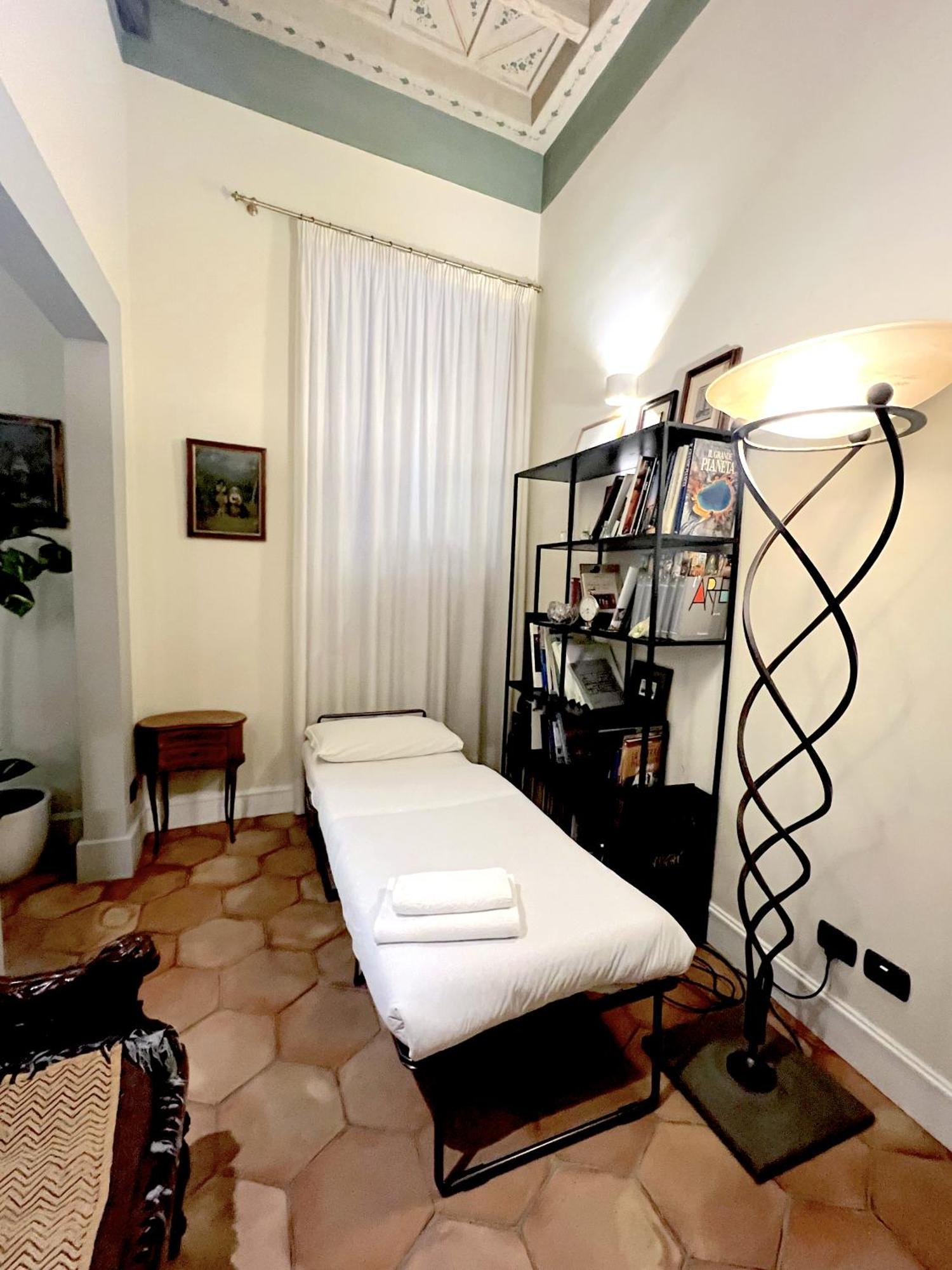 Trevi Luxury Apartment โรม ภายนอก รูปภาพ